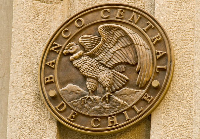 Banco Central de Chile recorta la tasa de interés a 1,75% anual desde 2%