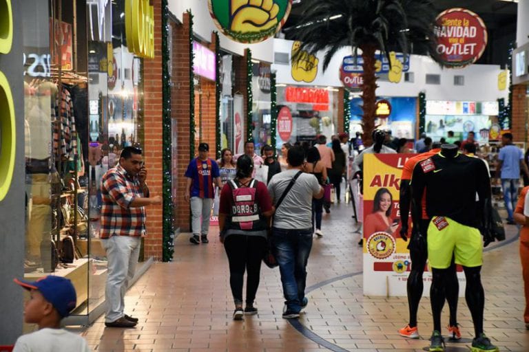 Fuerte repunte de confianza del consumidor en Colombia