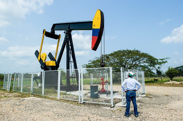 Leve repunte de producción de petróleo en Colombia en julio; desplome en gas