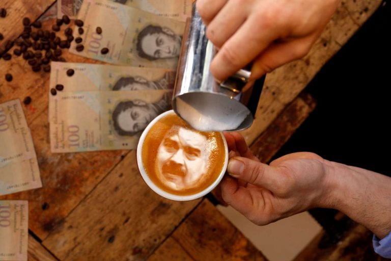 Una taza de café en Venezuela cuesta 1 millón de bolívares gracias a la hiperinflación