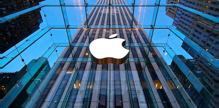 Apple anuncia split de acciones en bolsa de Nueva York
