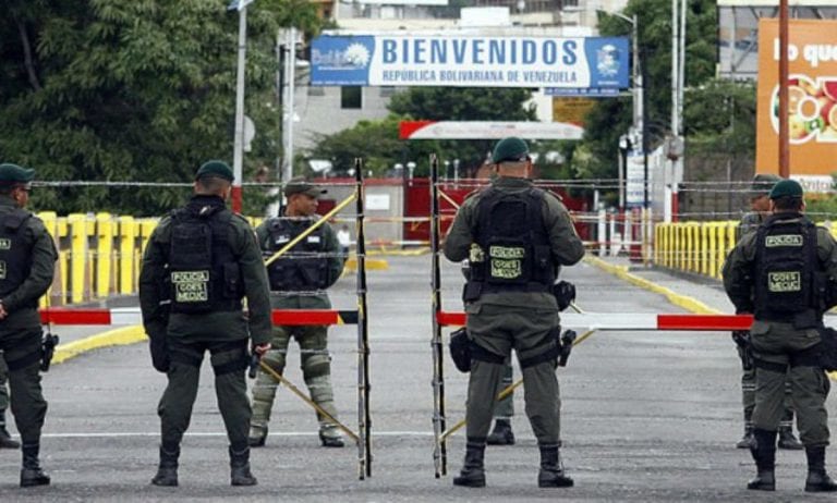 Venezuela moviliza tropas a frontera con Colombia justificando delincuencia y contrabando
