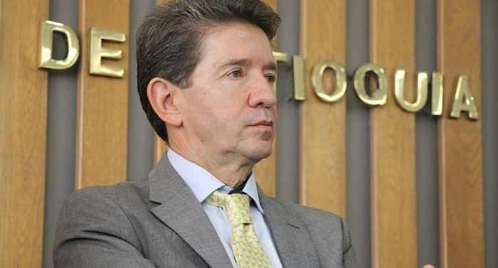 Gobernador de Antioquia elevará denuncia penal contra directivos de EPM