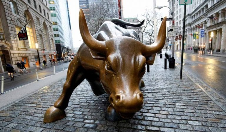 Dow Jones subió en medio de alta volatilidad; Colcap cayó