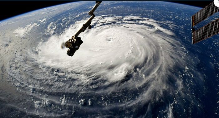 El huracán que está por golpear Las Carolinas podría ser el peor en 60 años