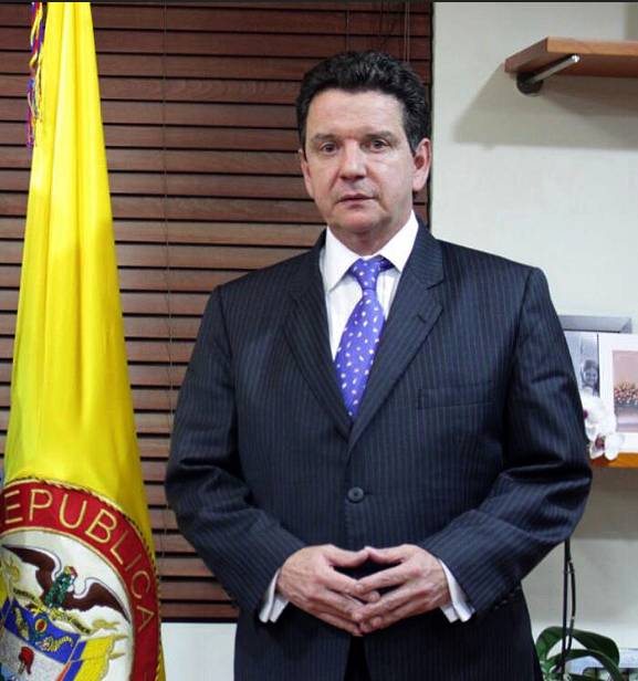 Luis Miguel Morelli se posesionó como nuevo presidente de la ANH
