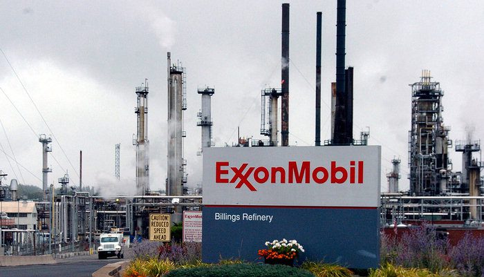 Exxon registró pérdida trimestral consecutiva; planea recortar gasto de capital para 2021