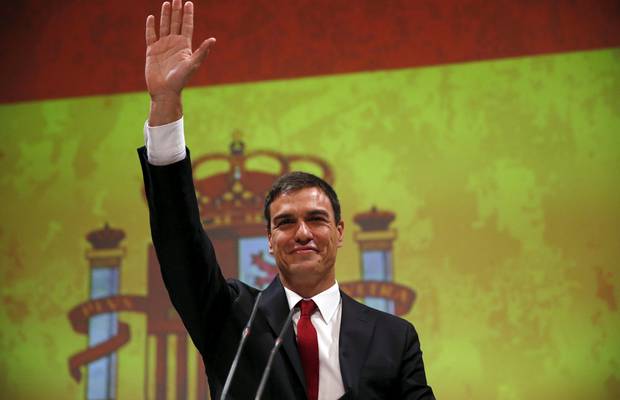 Gobierno español aprobó aumento salarial de funcionarios de 2,25 % para 2019