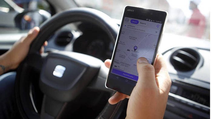 Cabify se une a decisión de Uber de dejar de operar en Barcelona