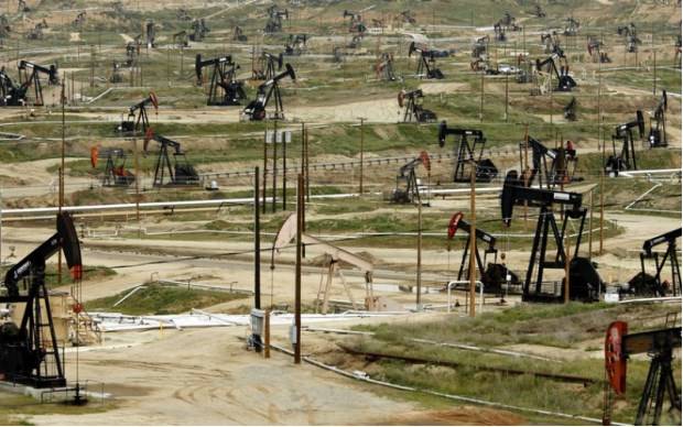 Bajos precios del crudo desestimularían inversión del shale oil en EE. UU.