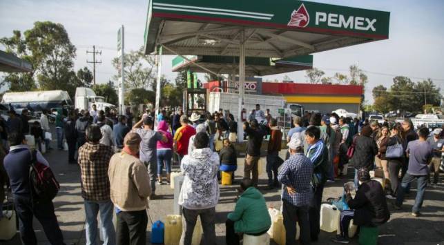 Banco Central: Falta de gasolina en México afectaría actividad económica del país