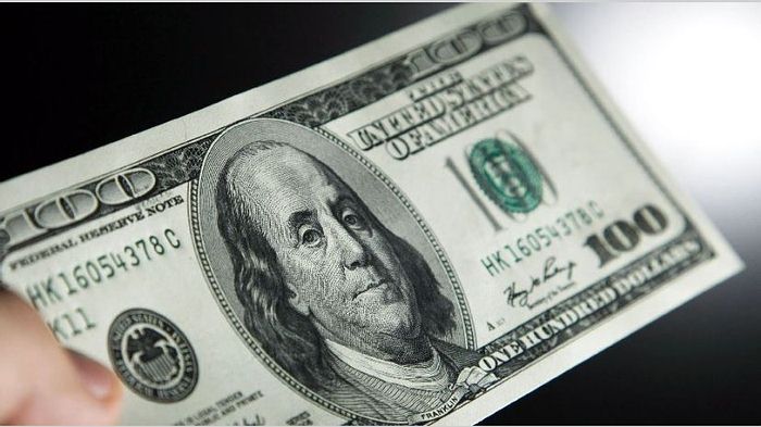 El dólar sube hoy en Colombia por tensión entre Irán y EE. UU.