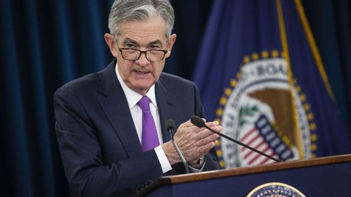 Sube bolsa de Nueva; Powell de la Fed no indica alzas de tasas hasta que IPC aumente «significativamente»