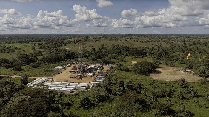 Producción de petróleo en Colombia creció 3,3% hasta 894.000 barriles en mayo