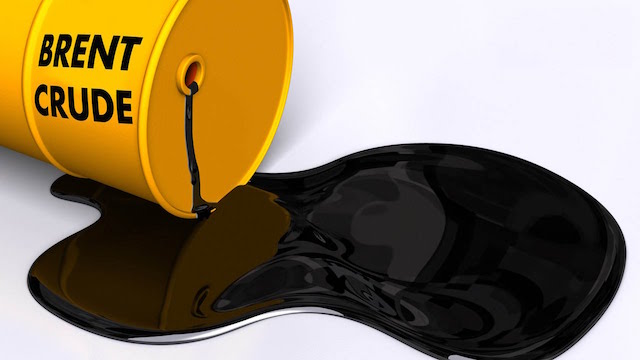 Petróleos Brent y WTI rompen soportes técnicos de US$64 y US$55 por barril