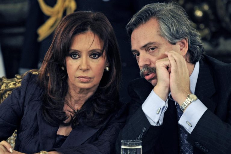 Cristina Kirchner no será presidenta de Argentina, anuncia que será candidata a vicepresidenta