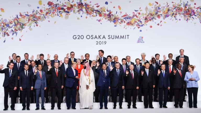 Premercado | Mercados expectantes a cumbre del G20 en Japón; petróleo baja