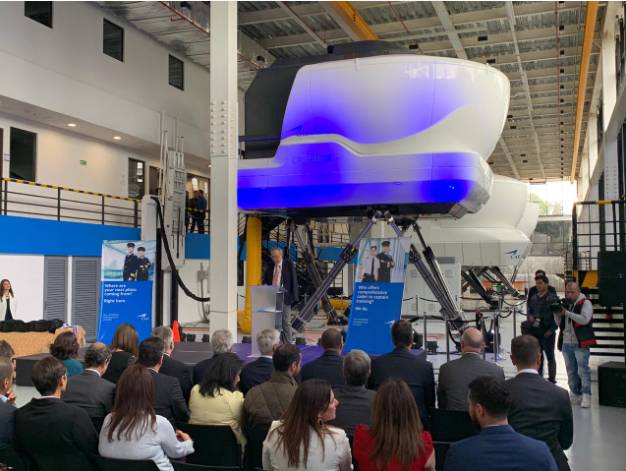 Avianca inauguró centro de entrenamiento de vuelo en Bogotá