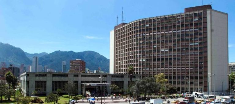 Bogotá ya recaudó el 82 % de su meta de impuestos para 2019