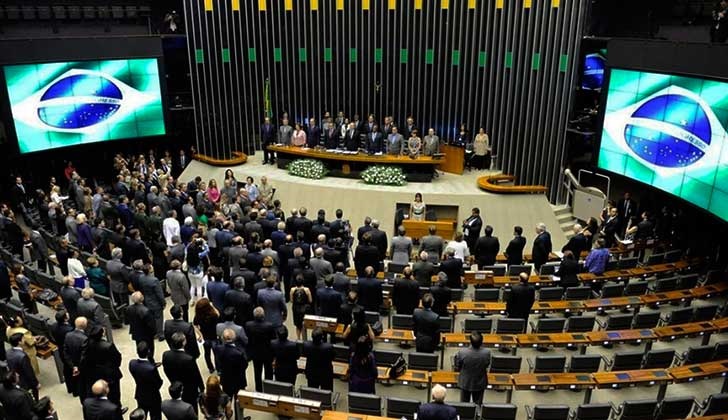 Votación definitiva de reforma pensional en Brasil se hará el 22 de octubre