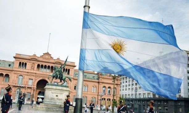 Gobierno argentino pagará deuda a productores de gas en 2020 y 2021