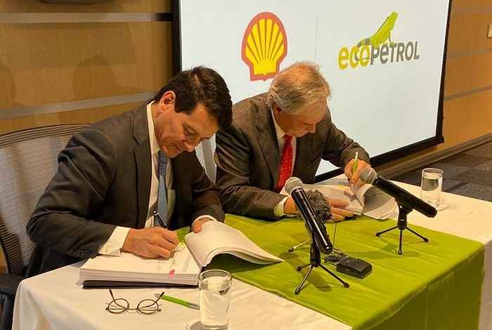 Ecopetrol le compró a Shell el 30% del descubrimiento Gato do Mato en Brasil