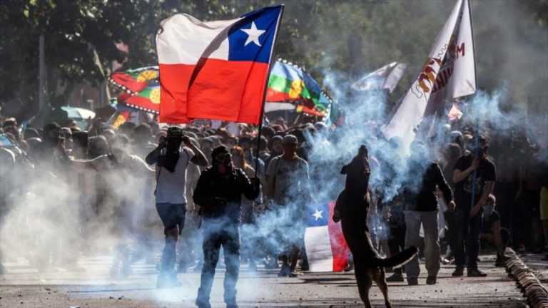 Hay nuevas protestas en Chile por inconformidad tras designación de nuevo gabinete de Piñera