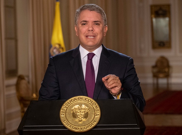 Vendría salida de otra ministra del gabinete del presidente de Colombia