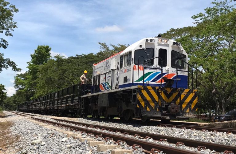 Inició la operación regular del Tren Santa Marta – La Dorada con carga de exportación