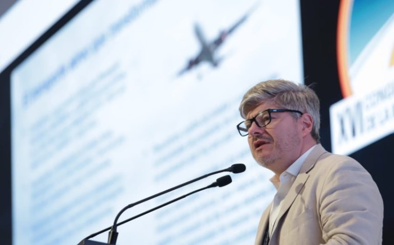 Aerocivil espera decreto para contratar 180 nuevos funcionarios y ampliar operaciones