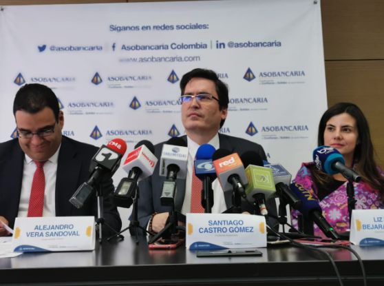Asobancaria demandará sobretasa a renta de los bancos que costaría hasta $900 mil millones al año