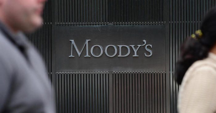 Moody’s rebaja perspectiva de seis sistemas bancarios de América Latina
