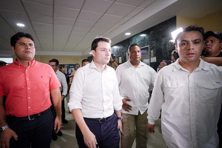 La dura advertencia del contralor Felipe Córdoba a funcionarios que obstruyan investigaciones