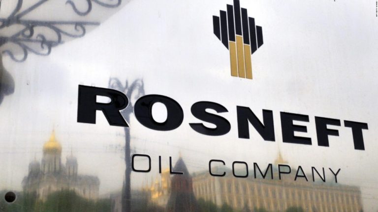 La petrolera rusa Rosneft cesará operaciones y venderá activos en Venezuela