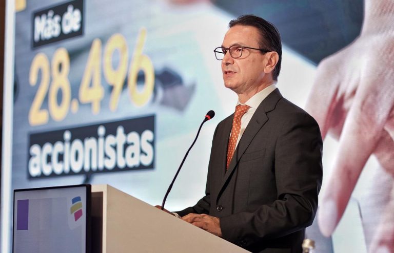 Asamblea de Bancolombia aprobó pago de dividendo ordinario de $1.168 y extraordinario de $470; total creció 50%
