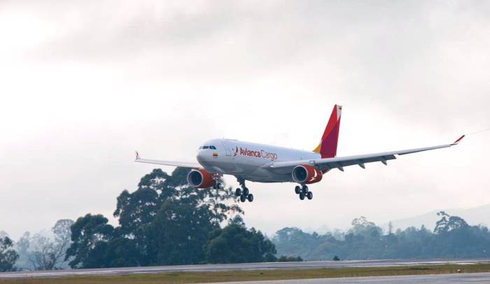 Avianca aumenta operación en Colombia; transportó 94.000 pasajeros luego de la reactivación