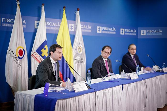 Colombia denuncia irregularidades en contratación durante crisis de coronavirus