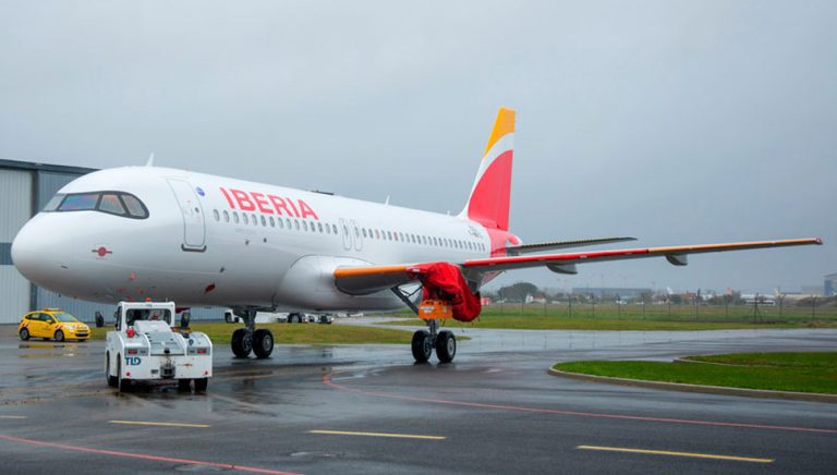 La aerolínea Iberia reducirá tamaño por la crisis del coronavirus