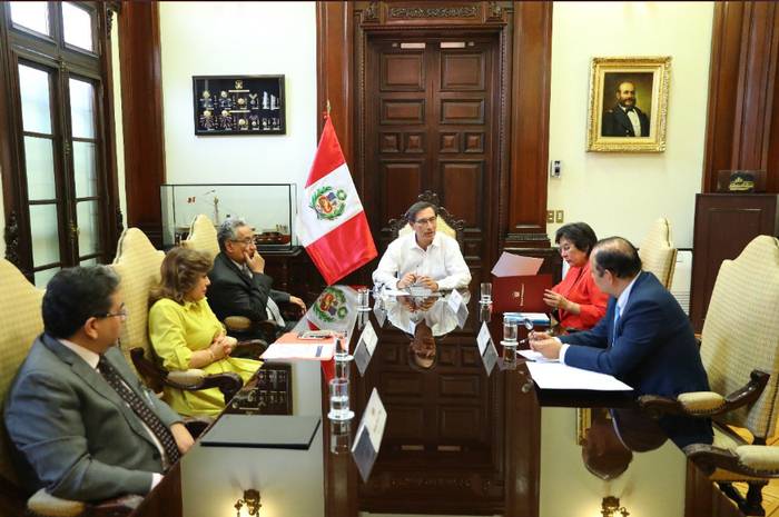 Perú autoriza reactivación de minería y proyectos de infraestructura