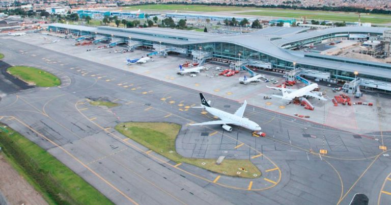 Segunda fase en aeropuertos de Colombia inicia el 21 de septiembre; otros tres fueron aprobados