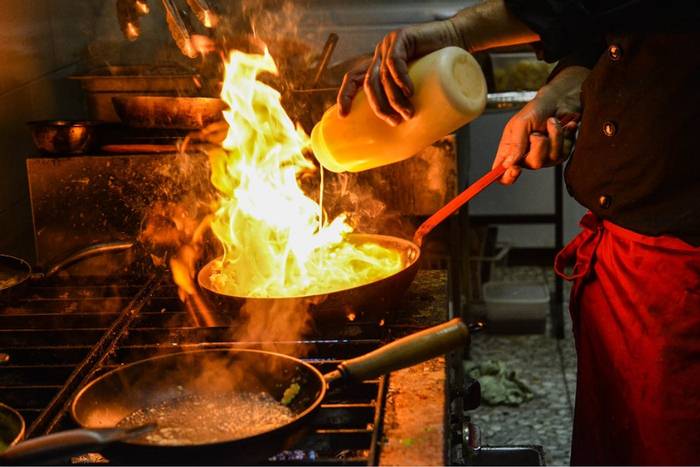 El 60 % de restaurantes en Colombia cerraría si no hay pronta reactivación