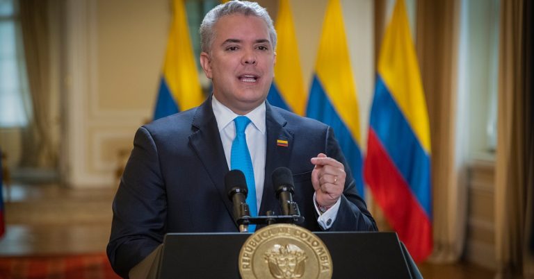 Colombia no puede perder espacios de soberanía y terminar importando gas: Iván Duque