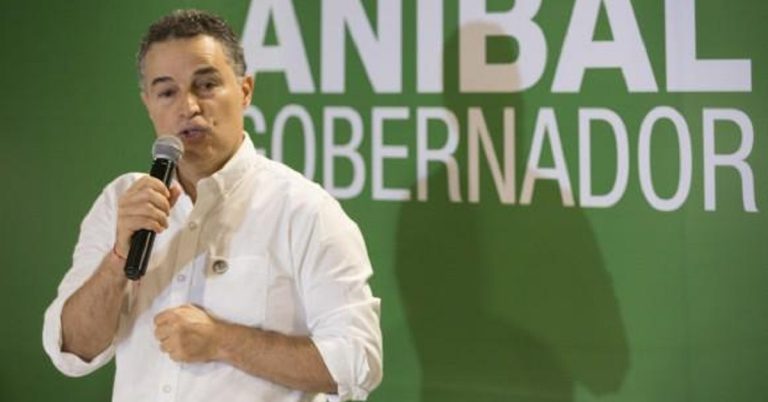 Revocan medida privativa de libertad contra Aníbal Gaviria, gobernador de Antioquia
