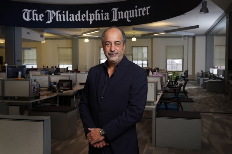 El colombiano Gabriel Escobar es nombrado editor principal del diario Philadelphia Inquirer