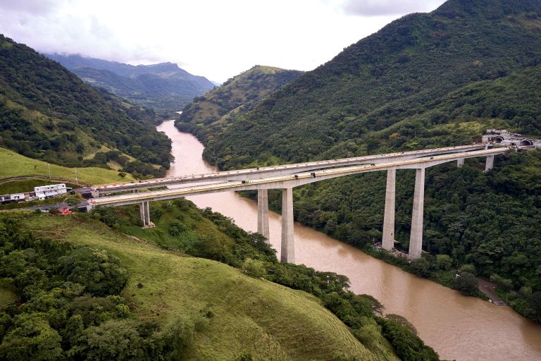 Grupo Empresarial Argos termina 2020 con hitos, lanzamientos y ejecución de proyectos para la infraestructura en Colombia