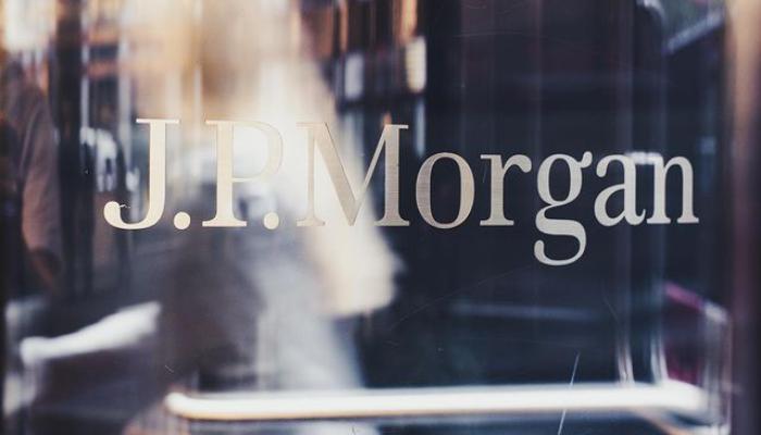 J.P. Morgan dejaría sus operaciones de banca privada en México; BBVA recibiría sus clientes