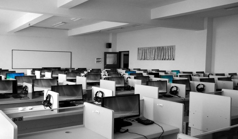 San Andrés y Providencia será pionero en tener un computador por estudiante