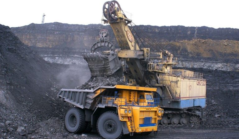 Minería en Colombia espera crecer 15 % en 2021