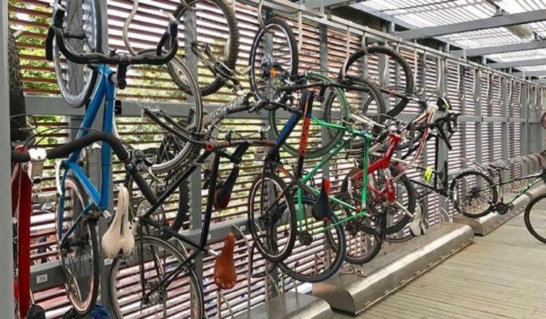 Beneficios tributarios a comercios que habiliten cicloparqueaderos en Bogotá