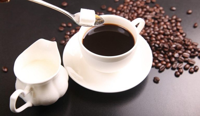 Exportaciones de café bajaron 11% en junio; aún no hay datos de producción